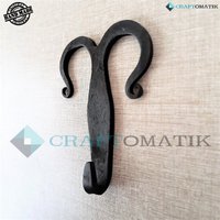 Haken | Mittelalter Wandhaken Handgeschmiedet Garderobenleiste Aus Schmiedeeisen Nostalgisch Antik Stil Hfwh09 von Craftomatik