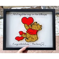 Winnie Puuh Blumen Schattenbox | Pooh Babyparty Willkommen Baby Zeichen Individuelles Geschenk Für Kinderzimmer, Muttertag, Geburtstag Winnie Puuh Blumen Schattenbox | Pooh Babyparty Willkommen Baby Zeichen Individuelles Geschenk Für Kinderzimmer, Muttertag, Geburtstag von CraftsWithSuz