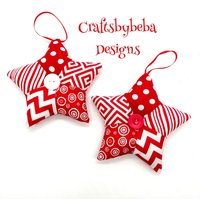 Handgemachte Weihnachtsornamente/Set 2 Ornamente Stoffsterne Rote Und Weiße Sterne Weihnachtssterne Zum Aufhängen von CraftsbyBeba