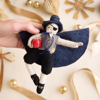 Nussknacker Ballett Drosselmeyer Ornament - Leicht, Handgefilzter Zauberer Charm, Handgemachte Weihnachtsdekoration von Craftspring