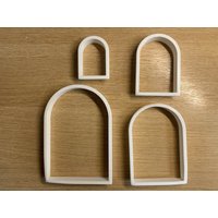 Bogenförmige Ausstechform - 4 Größen von CraftyThreeD