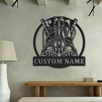 Militär Stiefel Gefallener Soldat Metall Schild Kunst, Benutzerdefinierte Gefallene Wandkunst, Wand Dekor, Us Army Namensschild von CratifyCreations