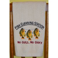 Angeln Badezimmer Handtuch von CrazyMomOf3Creations