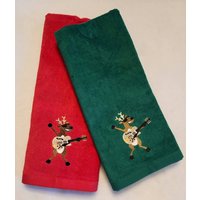 Gitarre Spielende Rentier Badezimmer Handtuch von CrazyMomOf3Creations