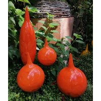 Keramik Blumenstecker 34 cm Ovale Form - Blutorange Gartendeko Dekoration Garten von CreAktivKERAMIK