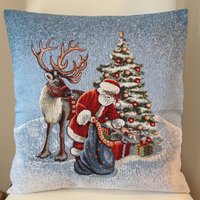 Cremefarbener Jacquard-Kissenbezug Mit Weihnachtsmann-Motiv, 45 X cm. Trendiges Wohndesign - Dekokissen von CreAlineFrance