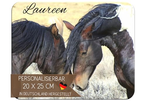 CreaDesign Personalisiertes Kinder Frühstücksbrett mit Namen, 20x25 cm, rutschfestes Schneidebrett aus Kunststoff, Pferd Design, spülmaschinen & mikrowellengeeignet, Schneidbrett für Kinder von CreaDesign
