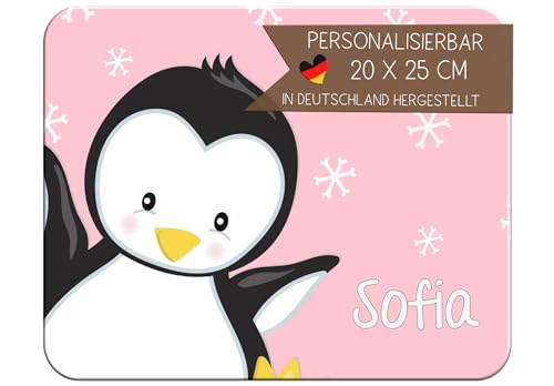 CreaDesign Personalisiertes Kinder Frühstücksbrett mit Namen, 20x25 cm, rutschfestes Schneidebrett aus Kunststoff, Pinguin Design, spülmaschinen & mikrowellengeeignet, Schneidbrett für Kinder von CreaDesign