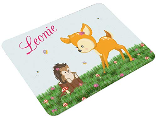 CreaDesign, Frühstücksbrettchen Kinder mit Namen personalisiert, Schneidebrett Kunststoff Motiv Reh, Antirutsch-Noppen, Größe 20 x 25 cm von CreaDesign