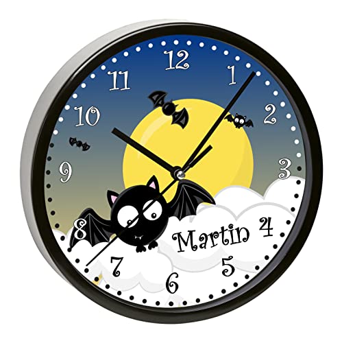 CreaDesign, WU-31-1140 Fledermaus Wanduhr für Kinderzimmer, lautloses Uhrwerk ohne Ticken, personalisierbar mit Namen, Rahmen schwarz, Durchmesser 19,5 cm von CreaDesign