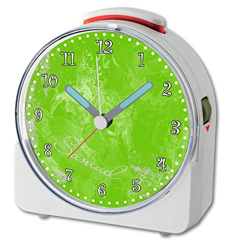 CreaDesign, WU-71-1117-04, Traum Grün, analog Kinderwecker weiß, Funkwecker mit Sweep-Uhrwerk und fluoreszierenden Zeiger und Licht, personlisiert mit Namen, 10,2 x 4,6 x 11 cm von CreaDesign