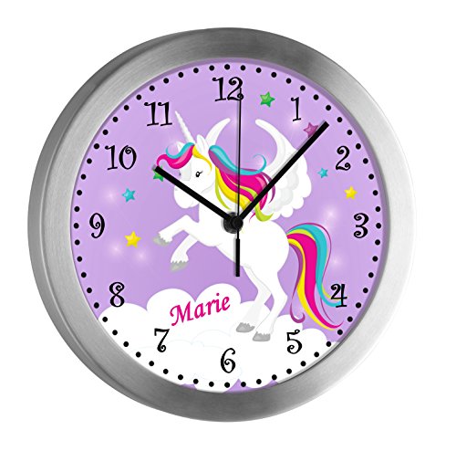CreaDesign Kinder Funkwanduhr mit (Wunsch) Namen | Kinderzimmer Funkuhr| mit Analog ? Ziffernblatt | geräuscharm | Wanduhr Kind | Motiv Pegasus von CreaDesign