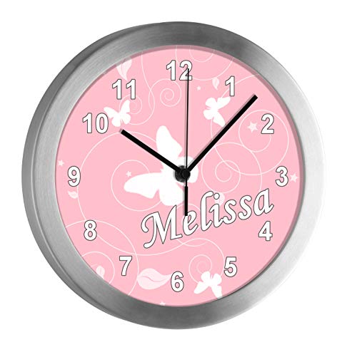 CreaDesign Kinder Funkwanduhr mit (Wunsch) Namen | Kinderzimmer Funkuhr| mit Analog ? Ziffernblatt | geräuscharm | Wanduhr Kind | Motiv Schmetterling Ornamente von CreaDesign