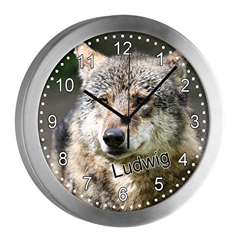 CreaDesign Kinder Funkwanduhr mit (Wunsch) Namen | Kinderzimmer Funkuhr| mit Analog ? Ziffernblatt | geräuscharm | Wanduhr Kind | Motiv Wolf von CreaDesign