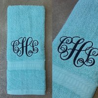 Monogramm Sweattuch Personalisiertes Fitness - & Sportgeschenk, Reben-Monogramm Monogramm Sweattuch Personalisiertes Fitness - & Sportgeschenk, Reben-Monogramm von Create2MotivateGifts