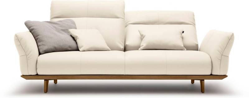 Creation BY ROLF BENZ 3-Sitzer CR.460 Designsofa mit erstklassigem Sitzkomfort, Sockel in Nussbaum, Füße Nussbaum, Breite 208 cm Creation BY ROLF BENZ 3-Sitzer CR.460 Designsofa mit erstklassigem Sitzkomfort, Sockel in Nussbaum, Füße Nussbaum, Breite 208 cm von Creation BY ROLF BENZ