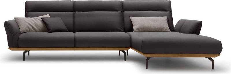 Creation BY ROLF BENZ Ecksofa CR.460, Sockel in Nussbaum, Winkelfüße in Umbragrau, Breite 318 cm von Creation BY ROLF BENZ