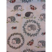 Igel Doppelseitige Flanell Frühchen Baby Decke von CreationsbySpike