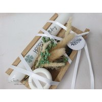 Geschenkset -Happy Birthday - Mit Kerze, Kerzenständer Und Trockenblumen Dekoriert von CreativAnita