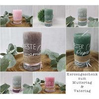 Muttertagskerze - Vatertagskerze Geschenk "Beste Mama Oder Bester Papa" in Taupe, Altrosa, Eukalypthus, Hellgrau Olive von CreativAnita