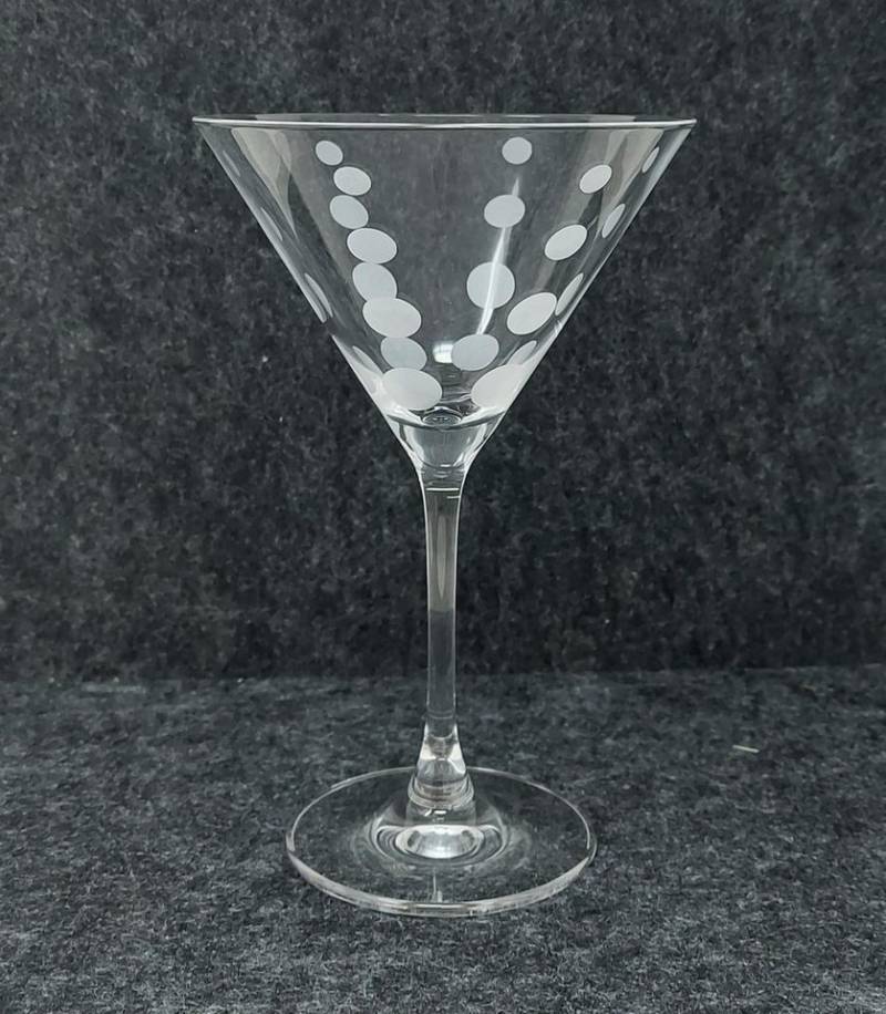 Creative Tops Martiniglas Transparent, Durchmesser 12 cm, Glas, Spülmaschinengeeignet, Transparent, Motiv: Punkte Creative Tops Martiniglas Transparent, Durchmesser 12 cm, Glas, Spülmaschinengeeignet, Transparent, Motiv: Punkte von Creative Tops
