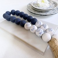Chinoiserie Holzperlengirlande Hamptons Coastal Decor Chinoiserie Holzperlengirlande Hamptons Coastal Decor von CreativeBoutiqueHome