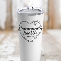 Gemeinschaftsgesundheitshelfer Becher, 20 Unzen, Geschenk, Berufsgeschenk, Sozialarbeiter Wertschätzung Geburtstagsgeschenk Gemeinschaftsgesundheitshelfer Becher, 20 Unzen, Geschenk, Berufsgeschenk, Sozialarbeiter Wertschätzung Geburtstagsgeschenk von CreativeCollectionMA