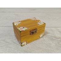 Handbemalte Wildblumen Schmuckschatulle Aus Holz Kleine Florale Schmuckaufbewahrung von CreativeCraftFamilyR