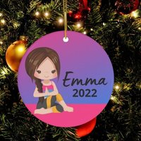 Personalisierter Mädchen Yoga Ornament, 2021 Weihnachtsschmuck, Geschenk, Lehrer, Personalisiertes Liebhaber Geschenk von CreativeGiftsSC