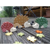 Igelmutter Mit Baby | In Verschiedenen Farben Und Größen von CreativeHolzShop