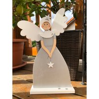 Weihnachtsengel Mit Glitzerkleid von CreativeHolzShop