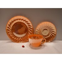 Anchor Hocking Fireking Suburbia Usa 3Tlg Kaffeegedeck Aus Glas/Pfirsichfarben 60Er 70Er Mid Century Vintage Retro Geschirr Anchor Hocking Fireking Suburbia Usa 3Tlg Kaffeegedeck Aus Glas/Pfirsichfarben 60Er 70Er Mid Century Vintage Retro Geschirr von CreativeMacroArt