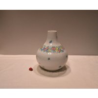 Rosenthal Vase Studio-Linie "Romanze"/Björn Wiinblad 15cm Hoch Porzellan Blumen in Pastell Vintage Retro Wohndeko Tischdeko von CreativeMacroArt