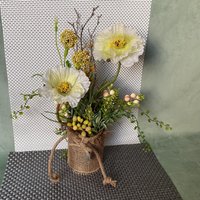 Künstliches Gesteck Mit 2 Creme-Gelben Mohnblüten in Einer Metalldose Künstliches Gesteck Mit 2 Creme-Gelben Mohnblüten in Einer Metalldose von CreativeSeidenblumen