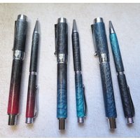 Füllfederhalter Und Kugelschreiber Im Geschenkset Gestaltet Mit Polymer Clay Unikate Set A, B Oder C von Creativinsel