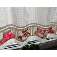 Landhausgardine Tee Tassen Teecaps Rot Patchwork Shabby Stil Cottage Bistrogardine Landhausgardine Tee Tassen Teecaps Rot Patchwork Shabby Stil Cottage Bistrogardine von CreativstudioFantasy