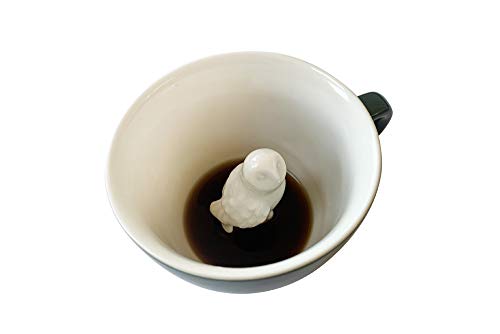 Creature Cups Eule Keramiktasse (325 ml, smaragdgrüne Außenseite) – verstecktes Tier im Inneren – Scheunenvogel in Tasse – Halloween, Urlaub, Geburtstagsgeschenk für Kaffee- und Teeliebhaber von Creature Cups