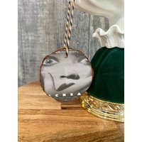 Scream Movie Poster Ornament von Creepqueenandco