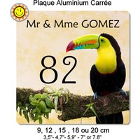 Personalisierte Briefkastenplakette Aus Rustikalem Aluminium Mit Einem Vintage-Tukan-Vogel Und Ihrem Namen Ihrer Nummer C313 von Creosoleil