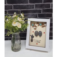"Kieselsteinkunst "All You Need Is Love & A Dog"." von CristinasQuirkyCraft