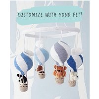 Haustier Heißluftballon Baby Mobile, Personalisiertes Hundezimmer Dekor, Geschenk Zur Geburt von Crochetonatree