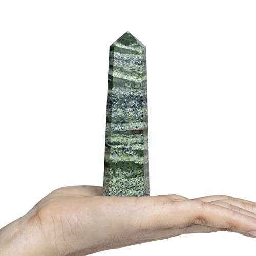 Schweizer Opal Kristallstab-Spitzen Turmstab Obelisk Achteck 8 facettierte Edelsteinprismen spitz zulaufend für Reiki-Chakra-Meditation Chakra-Steine Therapie Geschenk Home-Office-Schreibtischdekor von Crocon