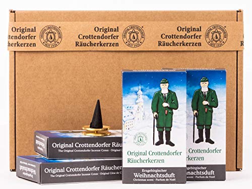Crottendorfer Räucherkerzen - Erzgebirgischer Weihnachtsduft 4er Pack - in Geschenkverpackung mit Messingteller (4 x 24 Stück) von Crottendorfer Räucherkerzen