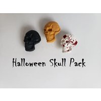 Halloween Totenkopf Magnet Pack, Magneten Aus Fimo, Gruselige Kühlschrankmagnete, Dekorationen, Schwarz Orange Und Blutspritzer von CrumksCreations