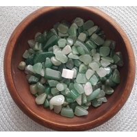 Grüne Aventurin Edelstein Undrilled/Natürliche Grüne Kristall Chips Kleine Getrommelte Steine 20 Oder 50 Gramm von CrystalCuriositiesUK