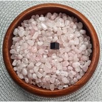 Rosenquarz-Kristall Ungebohrte Chips/Natürlicher Rosenquarz-Edelstein Kleine Trommelsteine 20 Gramm Rosenquarz von CrystalCuriositiesUK