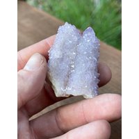 Geschwungene Lavendelgeist Quarz Kristalle Aus Der Region Boekenhoutsouk in Südafrika Geschwungene Lavendelgeist Quarz Kristalle Aus Der Region Boekenhoutsouk in Südafrika von CrystalHeartnMinedCo