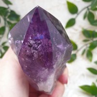 Amethyst Spitze, Dunkelviolett Mit Regenbogen. Extra Qualität. Spitze # 2. Kristall Von Crystalsisterhood von CrystalSisterhood