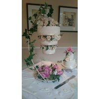 Hängende Kuchen Acrylplatten Kit Upside Down Chandelier Cake Support Hängende Kuchen Acrylplatten Kit Upside Down Chandelier Cake Support von CrystalWeddingUK