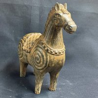 Einzigartige Nahöstliche Bronze Pferdestatue Skulptur Dekorative Pferdestatue, Schönes Antikes Stück von CrystalballStore